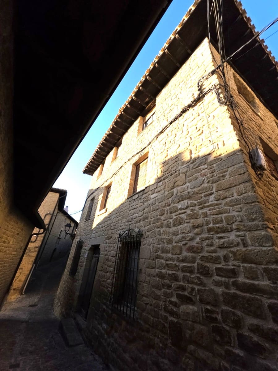 Działka budowlana na sprzedaż w Ujue - 125 000 € (Ref: 9291228)