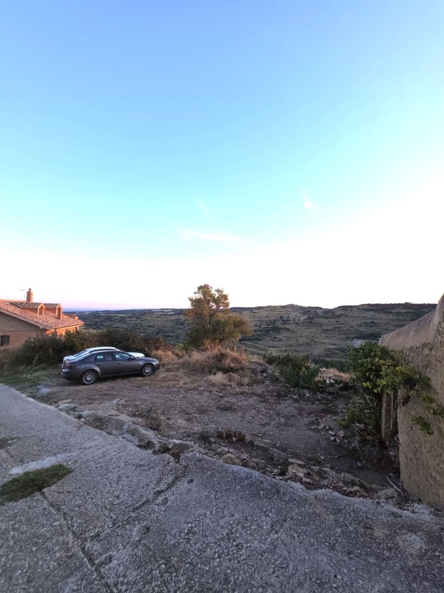 Działka budowlana na sprzedaż w Ujue - 125 000 € (Ref: 9291228)