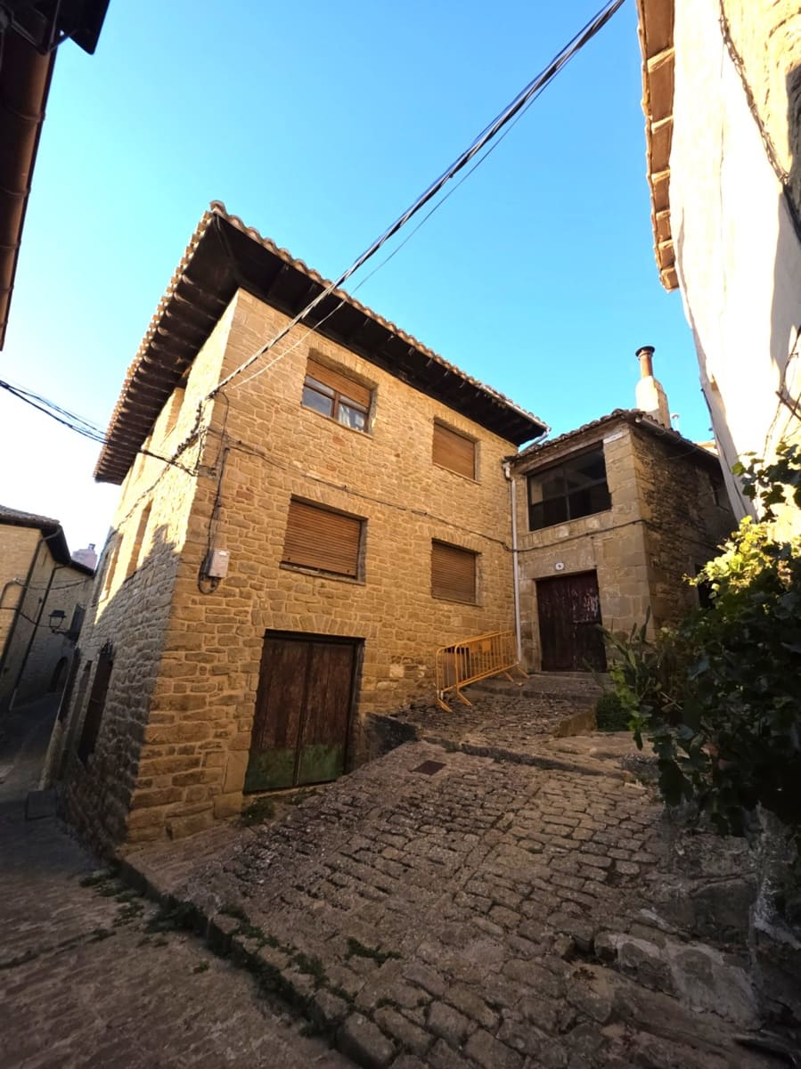 Działka budowlana na sprzedaż w Ujue - 125 000 € (Ref: 9291228)