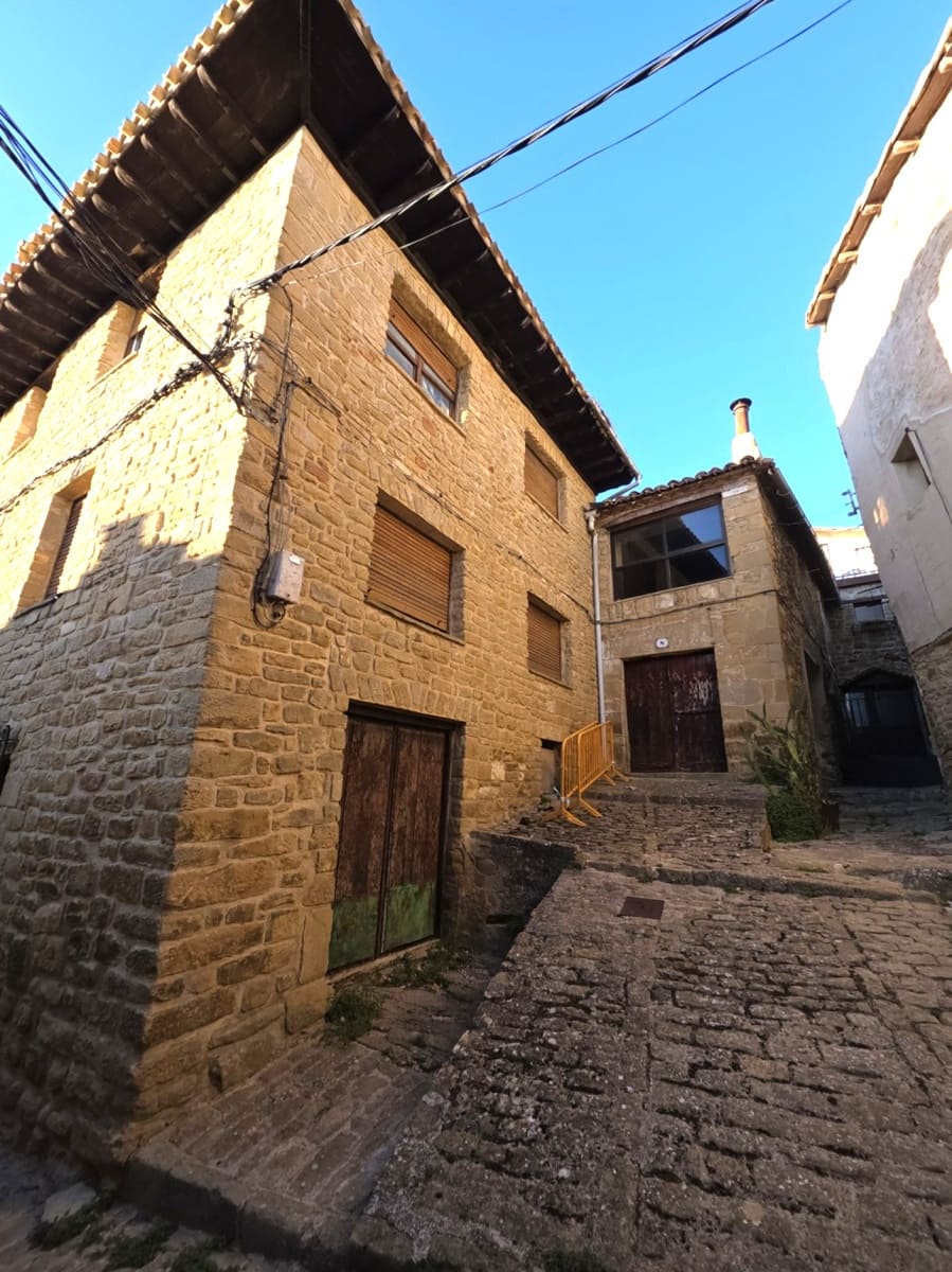 Działka budowlana na sprzedaż w Ujue - 125 000 € (Ref: 9291228)