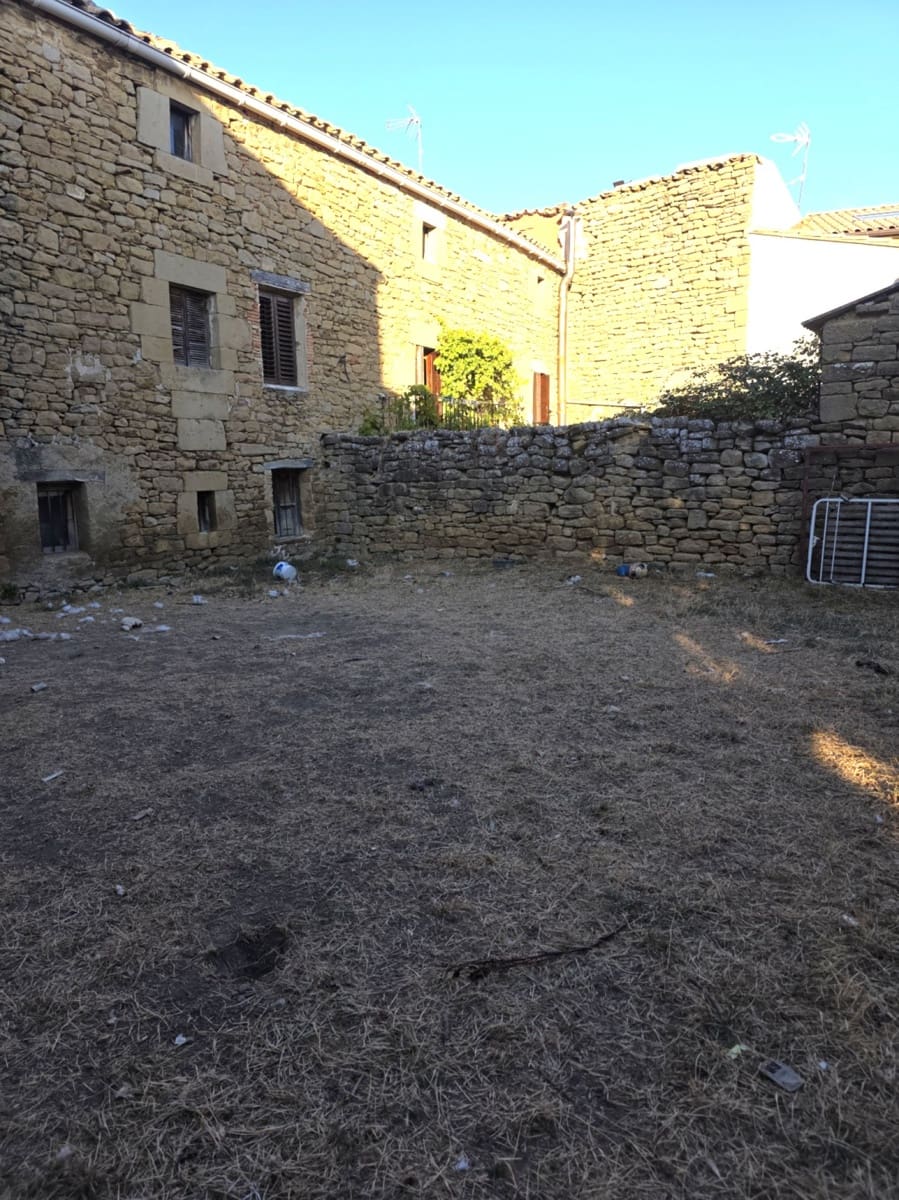 Działka budowlana na sprzedaż w Ujue - 125 000 € (Ref: 9291228)