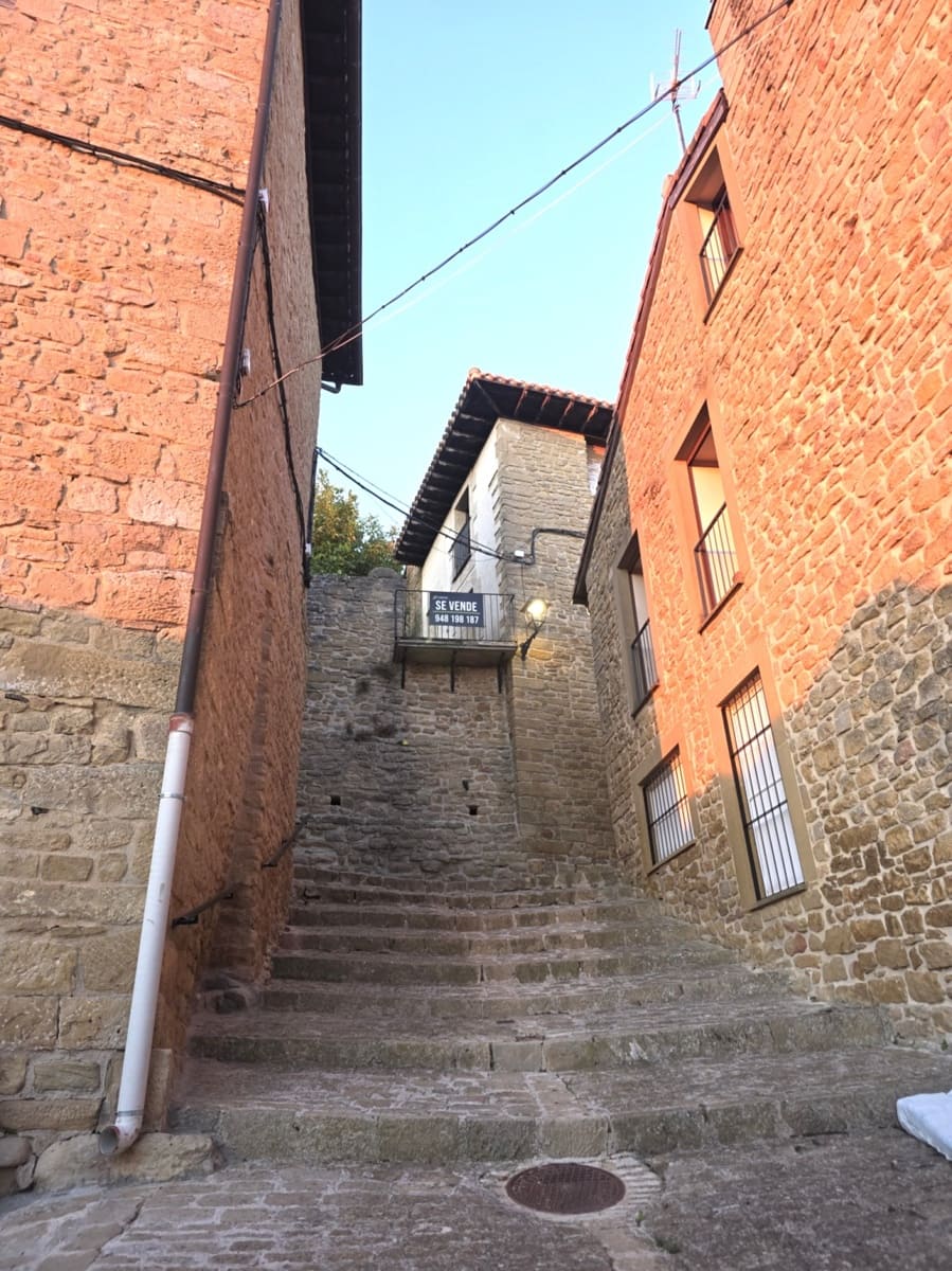 Działka budowlana na sprzedaż w Ujue - 125 000 € (Ref: 9291228)