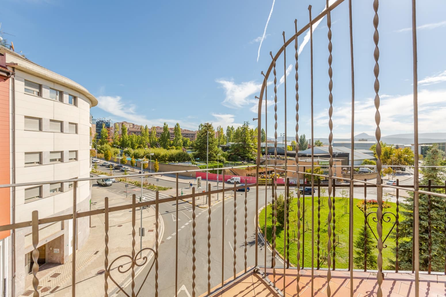 3 sypialnia Mieszkanie na sprzedaż w Pampeluna - 235 000 € (Ref: 9294233)