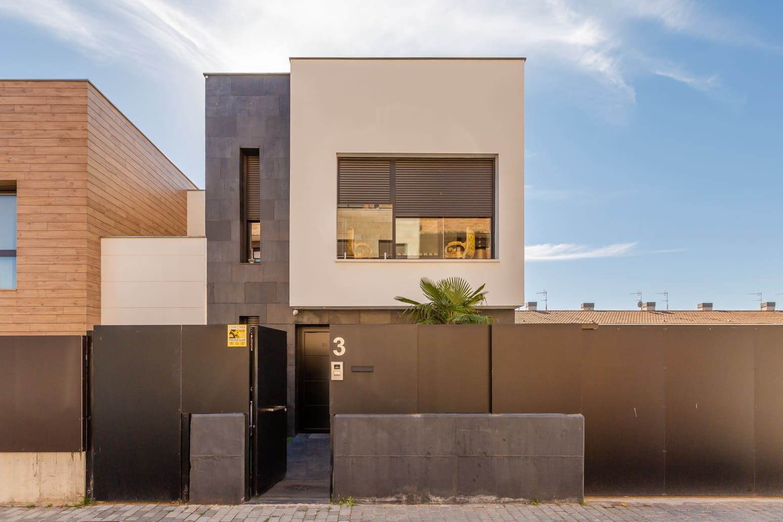 2 soveværelse Villa til salg i Tudela med swimmingpool - € 690.000 (Ref: 9310591)