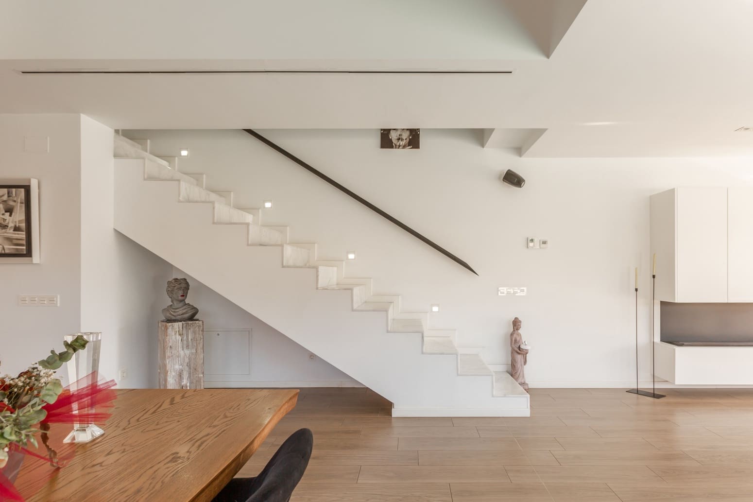 2 soveværelse Villa til salg i Tudela med swimmingpool - € 690.000 (Ref: 9310591)