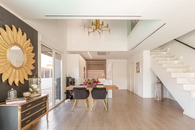 2 bedroom Villa for sale in Tudela with pool - € 690,000 (Ref: 9310591)