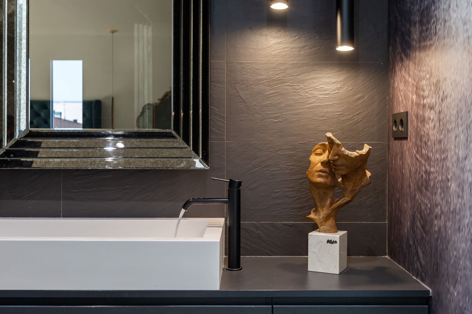 2 soveværelse Villa til salg i Tudela med swimmingpool - € 690.000 (Ref: 9310591)