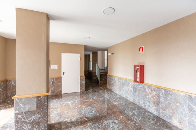 3 sypialnia Mieszkanie na sprzedaż w Pampeluna z garażem - 269 900 € (Ref: 9321639)