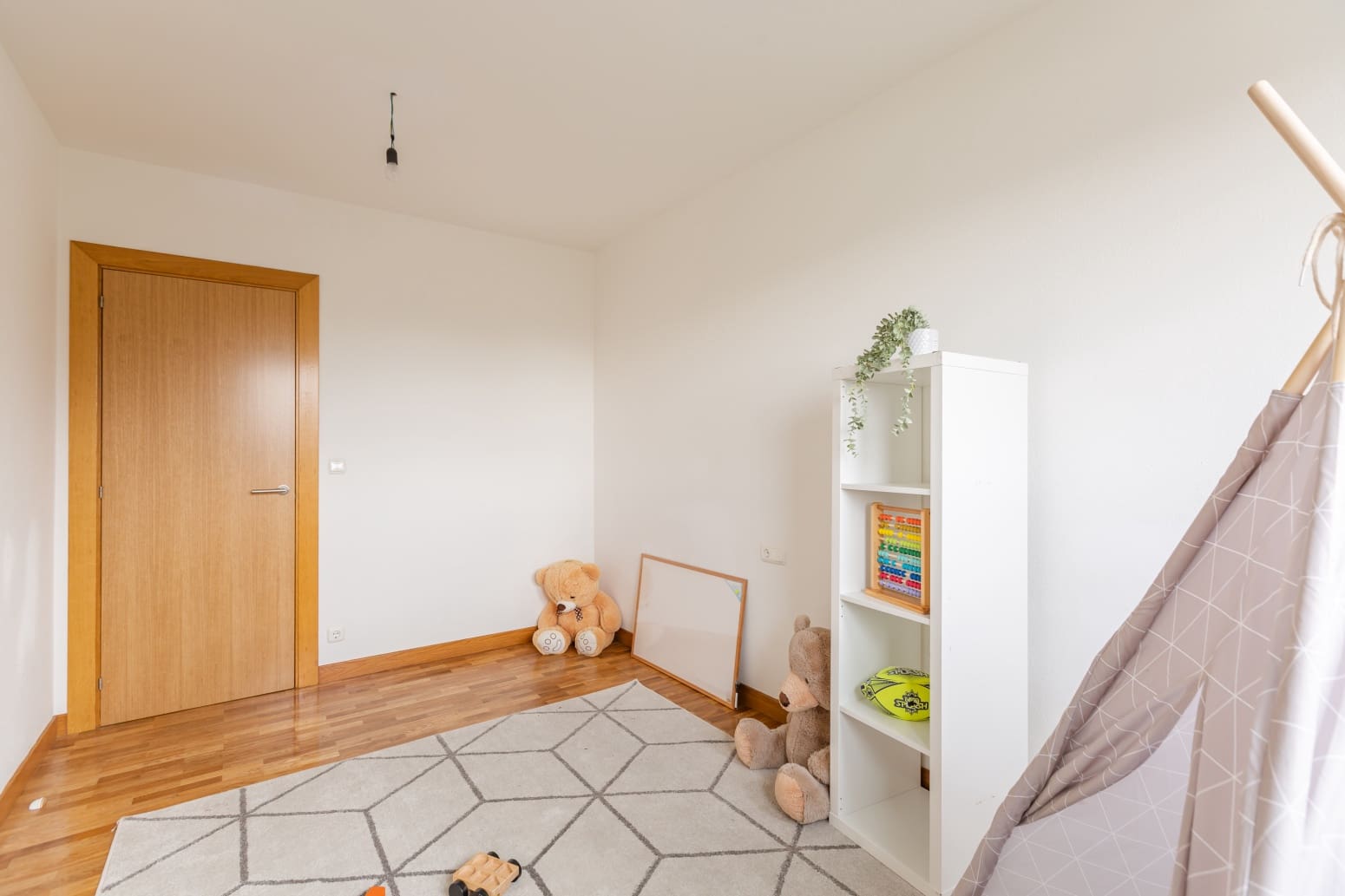 3 soveværelse Lejlighed til salg i Pamplona / Iruna med garage - € 289.000 (Ref: 9321642)