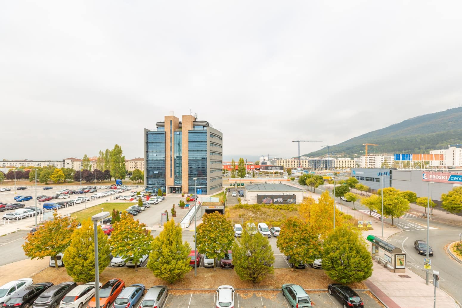 3 soveværelse Lejlighed til salg i Pamplona / Iruna med garage - € 289.000 (Ref: 9321642)