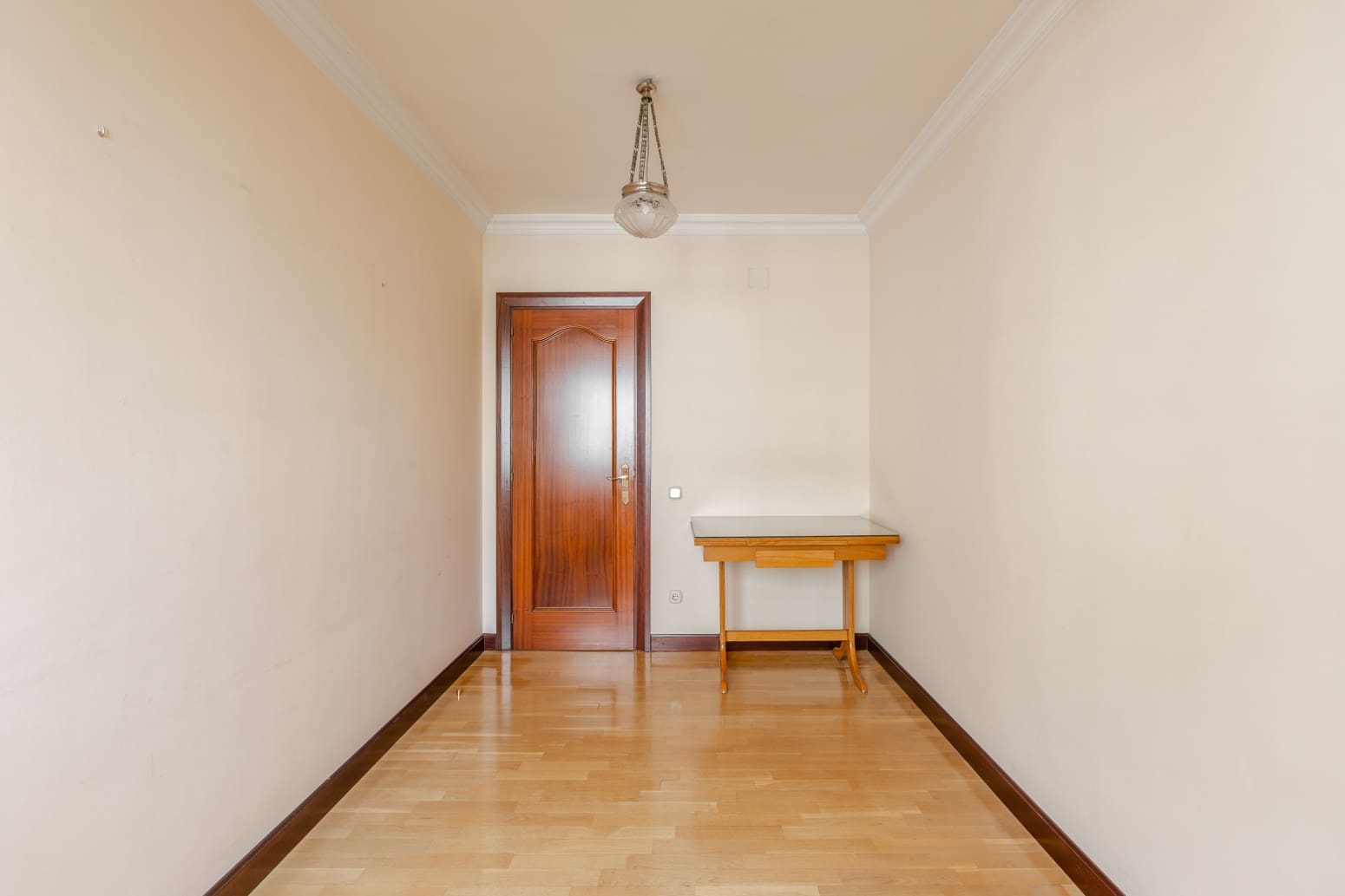 4 bedroom Flat for sale in Pamplona / Iruna with garage - € 520,000 (Ref: 9340861)