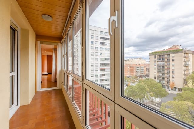 4 soveværelse Lejlighed til salg i Pamplona / Iruña med garage - € 520.000 (Ref: 9340861)