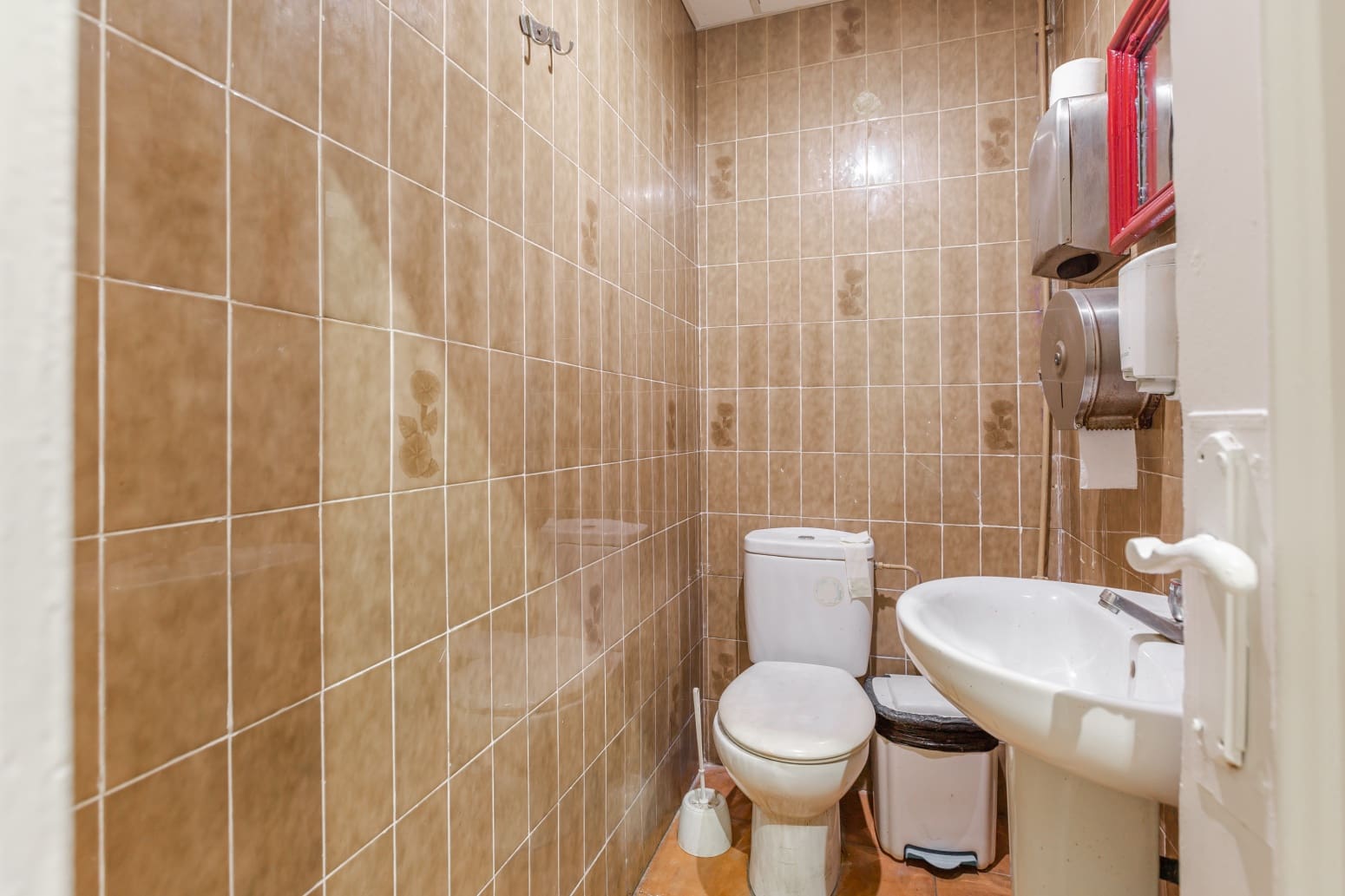 Commercieel te koop in Burlada - € 88.000 (Ref: 9340862)