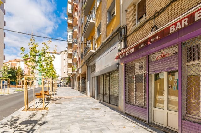 Commercieel te koop in Burlada - € 88.000 (Ref: 9340862)