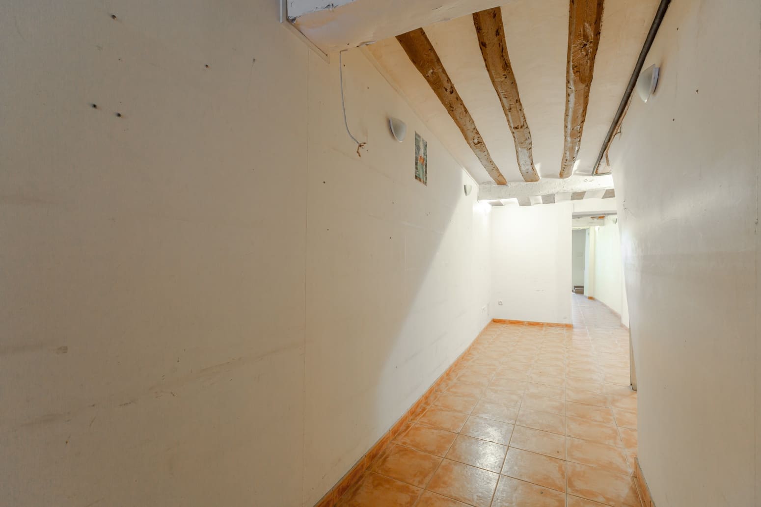 Erhverv til salg i Pamplona / Iruna - € 72.000 (Ref: 9347033)