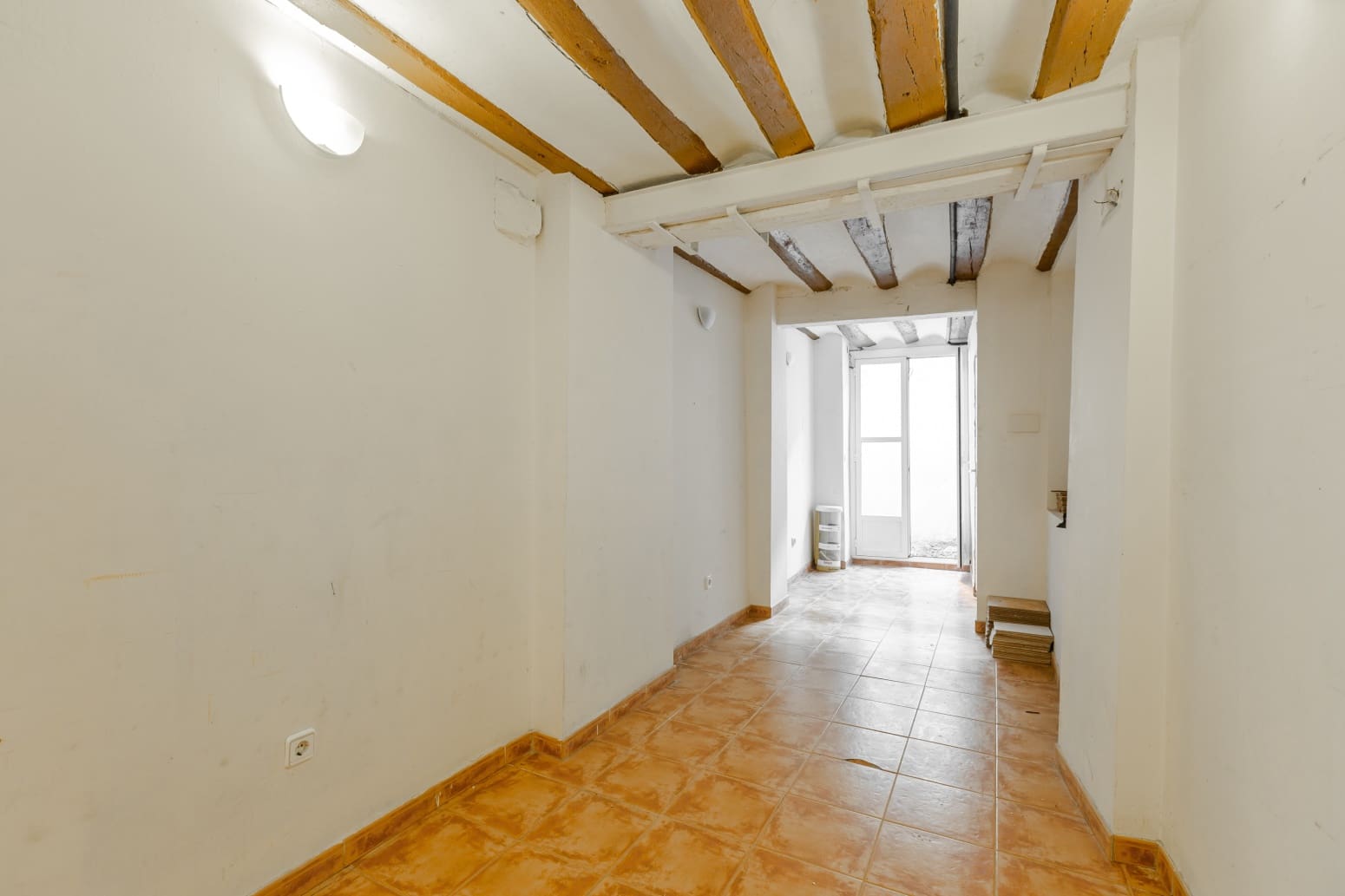 Erhverv til salg i Pamplona / Iruna - € 72.000 (Ref: 9347033)