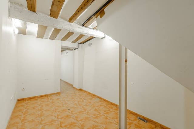 Commercial for sale in Pamplona / Iruña - € 72,000 (Ref: 9347033)