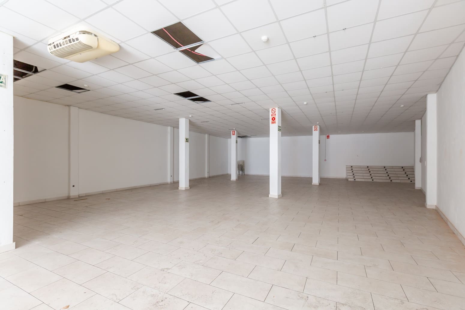 Gewerbe zu verkaufen in Pamplona / Iruna - 325.000 € (Ref: 9353257)