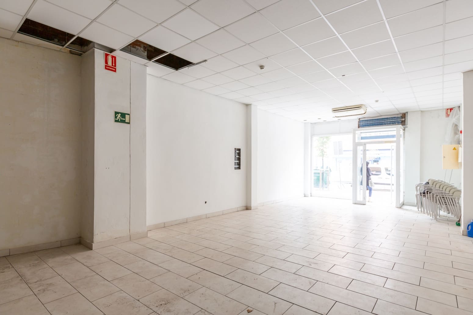 Gewerbe zu verkaufen in Pamplona / Iruna - 325.000 € (Ref: 9353257)