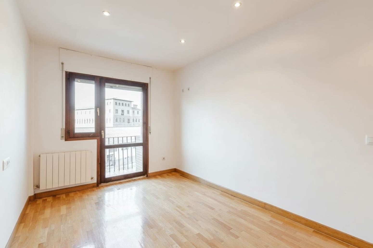 3 sovrum Villa till salu i Olite med garage - 179 000 € (Ref: 9362075)