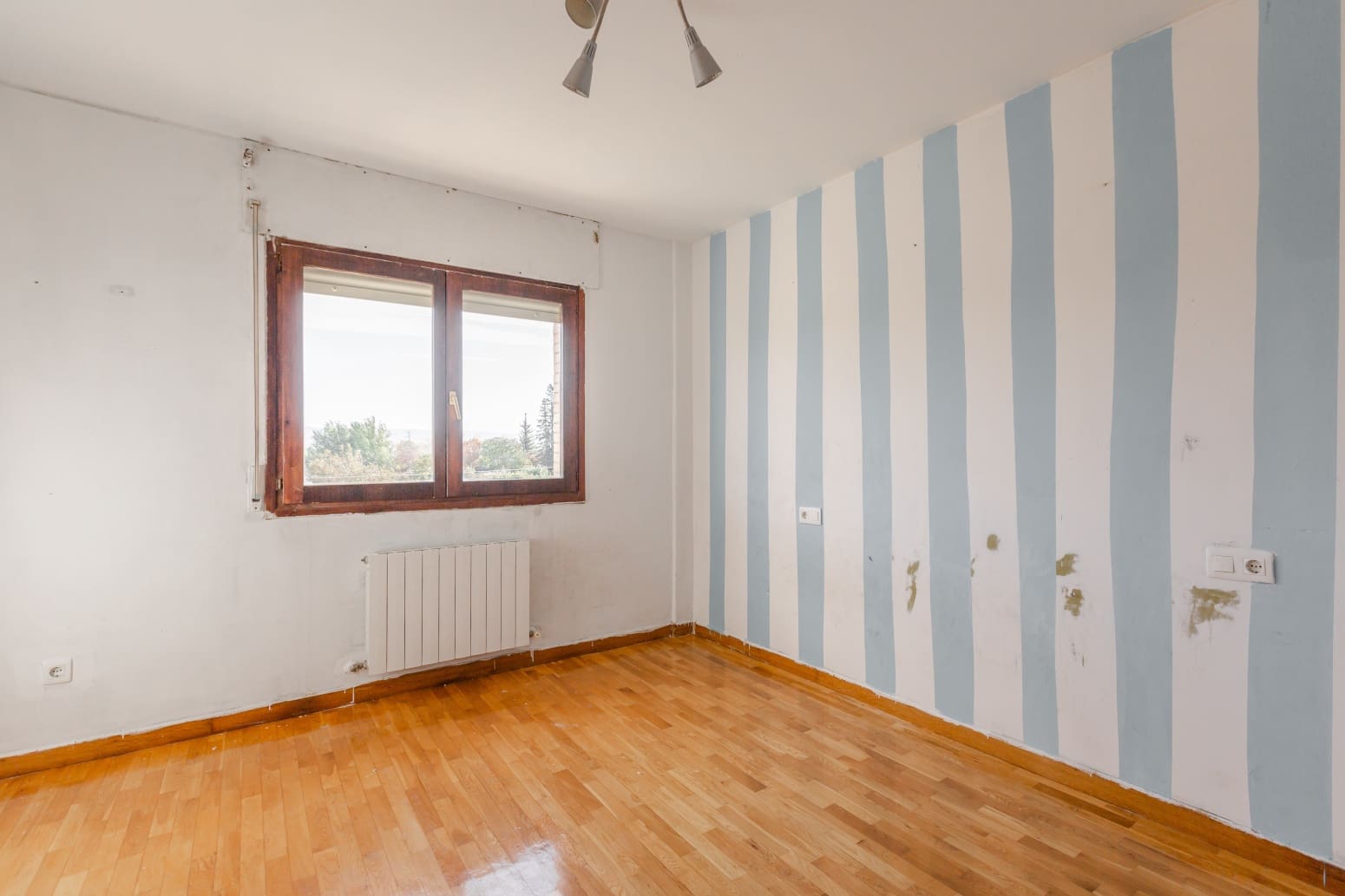 3 sovrum Villa till salu i Olite med garage - 179 000 € (Ref: 9362075)