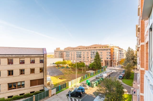 3 bedroom Flat for sale in Barañain - € 260,000 (Ref: 9367115)