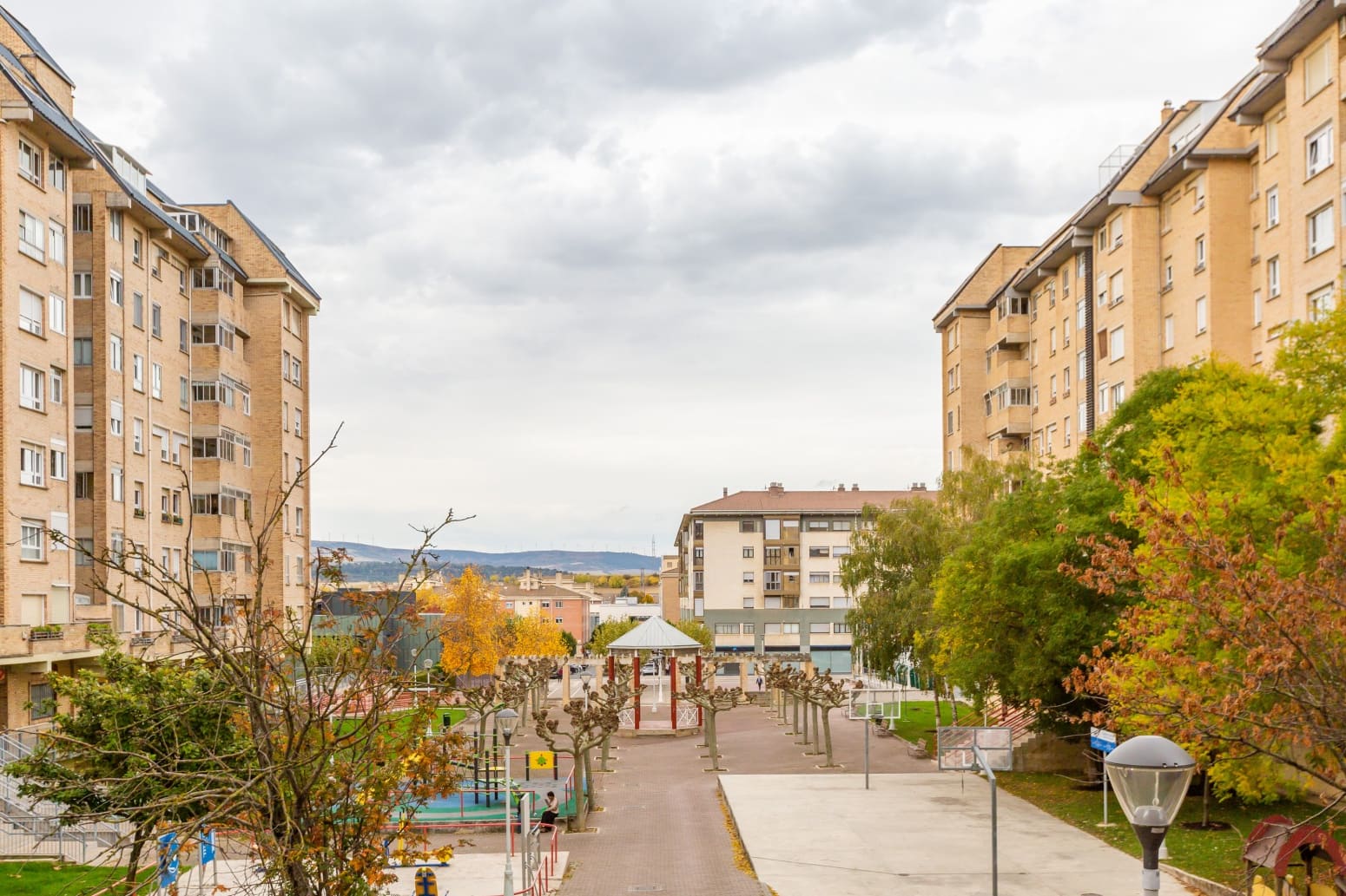 3 soverom Leilighet til salgs i Zizur Mayor / Zizur Nagusia med garasje - € 259 000 (Ref: 9371884)