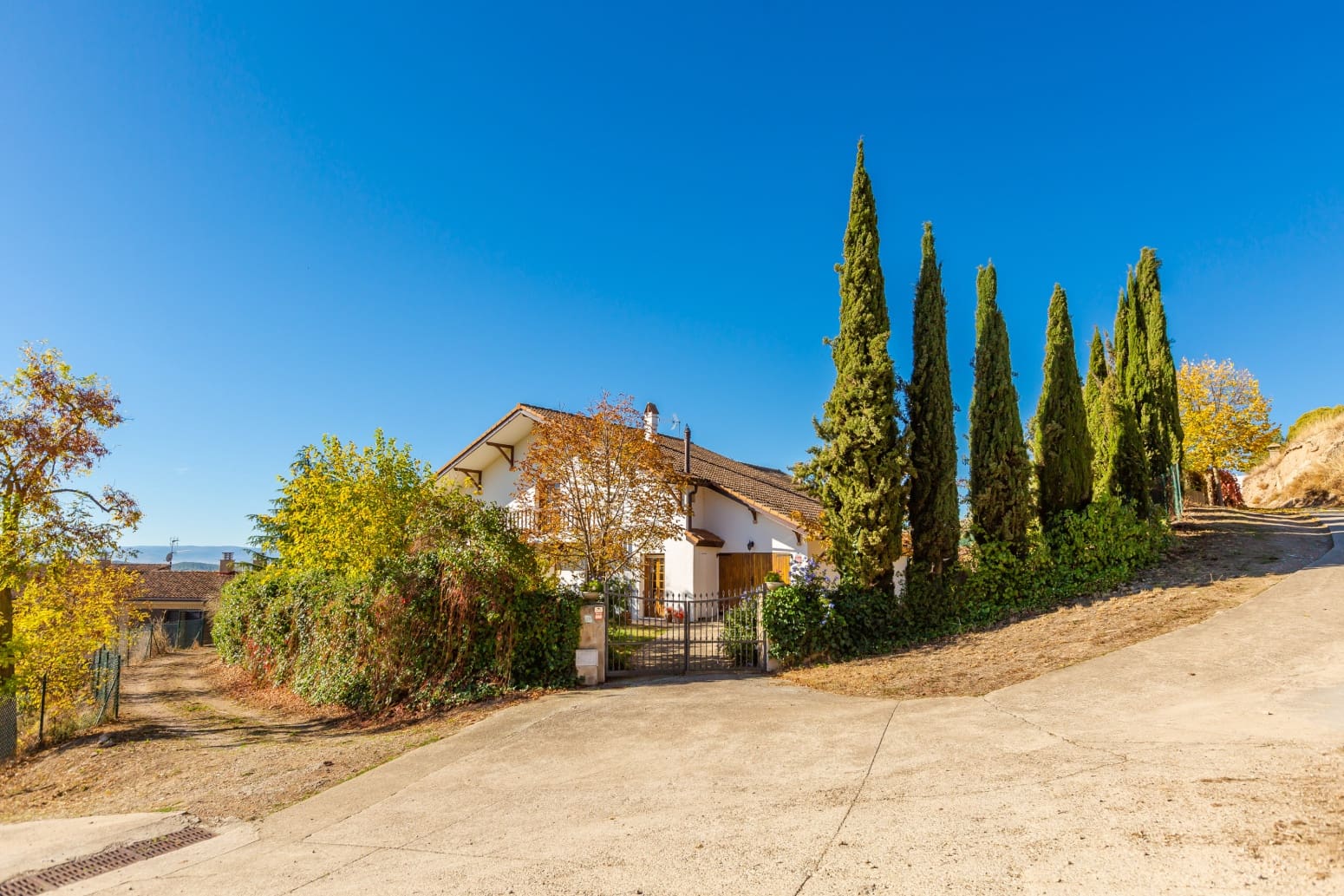 5 soverom Villa til salgs i Los Arcos med garasje - € 350 000 (Ref: 9378837)