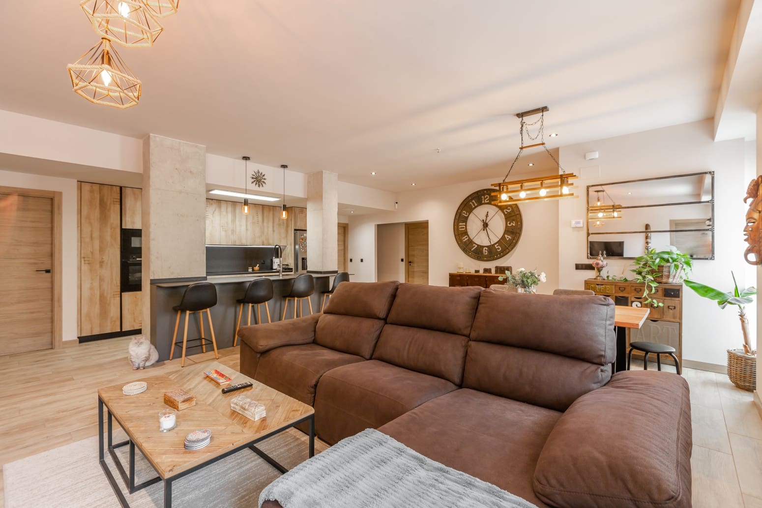 5 soveværelse Lejlighed til salg i Pamplona / Iruna - € 450.000 (Ref: 9382475)