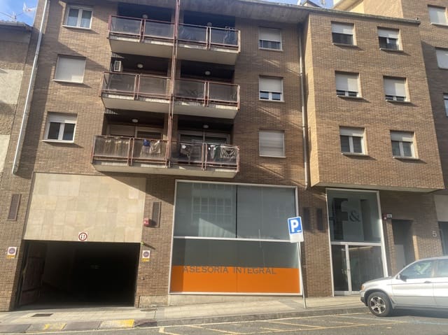 Garage for sale in Pamplona / Iruña - € 11,000 (Ref: 9385245)
