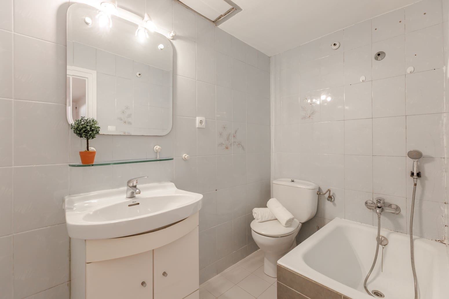 2 soveværelse Lejlighed til salg i Pamplona / Iruna - € 176.000 (Ref: 9387672)