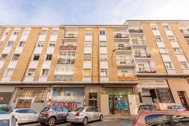 2 soveværelse Lejlighed til salg i Pamplona / Iruña - € 176.000 (Ref: 9387672)
