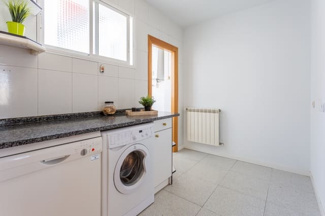 3 camera da letto Appartamento in vendita in Barañain - 230.000 € (Rif: 9390394)