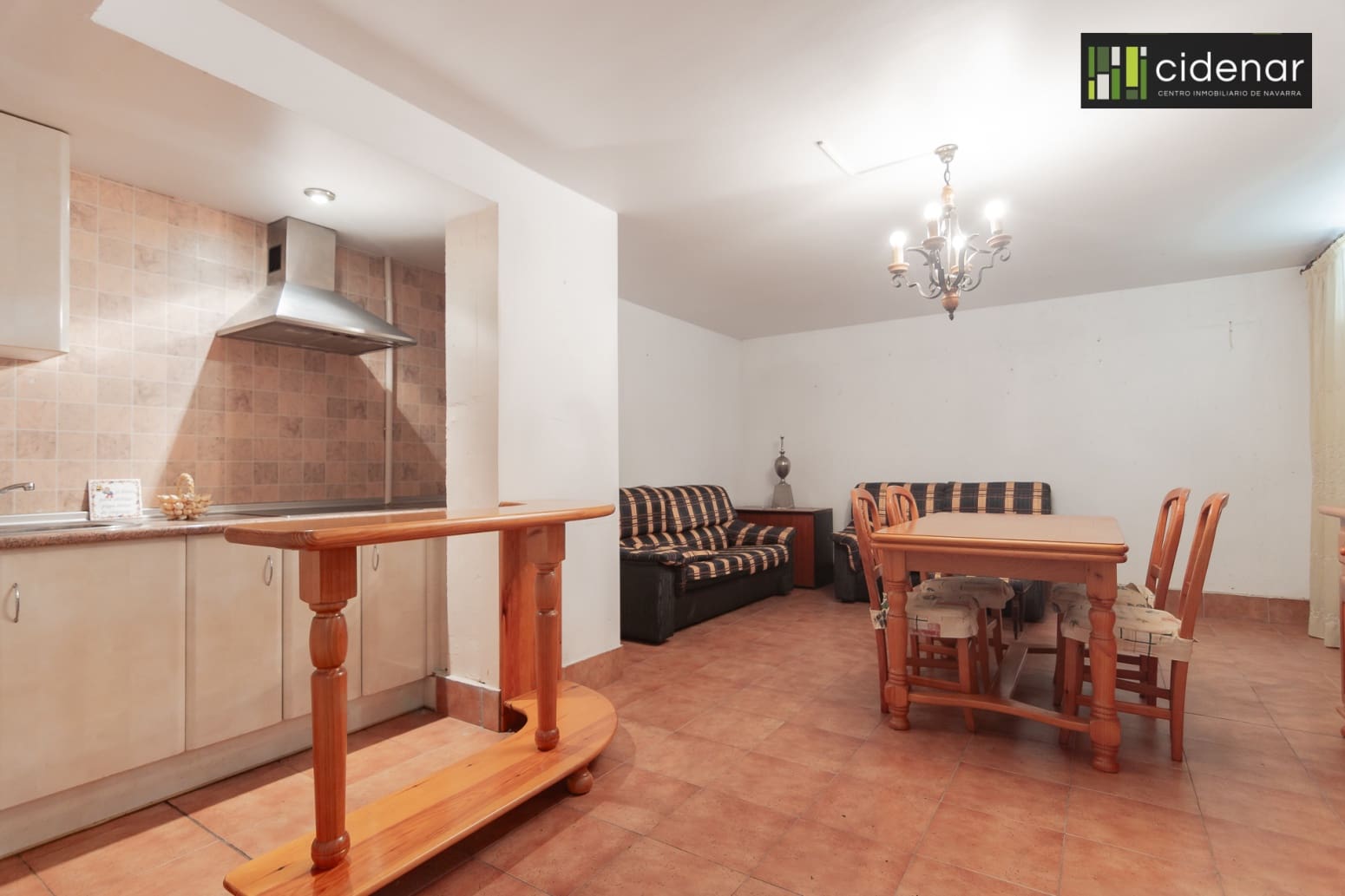 4 sovrum Villa till salu i Aranguren med garage - 560 000 € (Ref: 9400561)