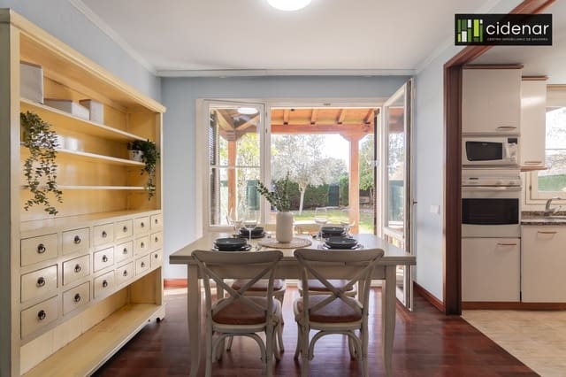 4 soveværelse Villa til salg i Aranguren med garage - € 560.000 (Ref: 9400561)