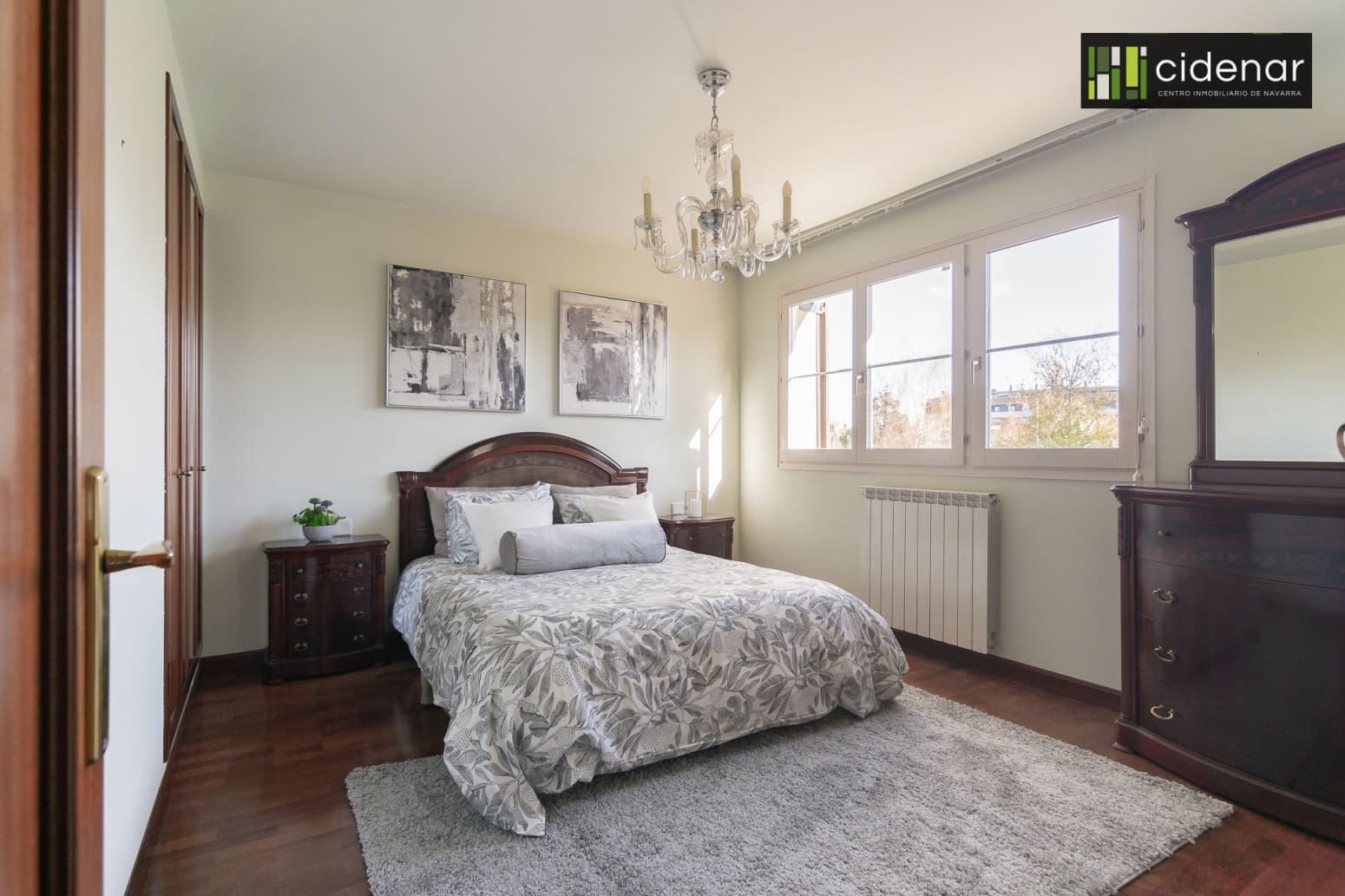 4 sovrum Villa till salu i Aranguren med garage - 560 000 € (Ref: 9400561)