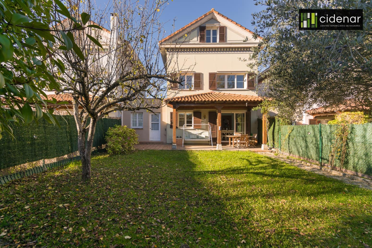 4 sovrum Villa till salu i Aranguren med garage - 560 000 € (Ref: 9400561)