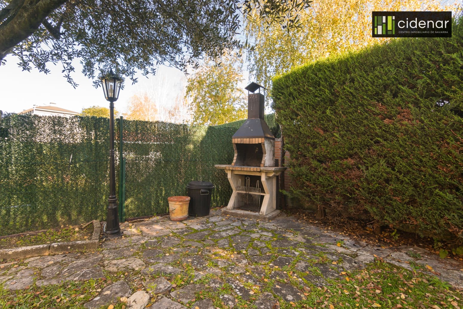 4 sovrum Villa till salu i Aranguren med garage - 560 000 € (Ref: 9400561)