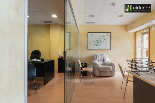 Büro zu vermieten in Pamplona / Iruña - 800 € (Ref: 9403035)