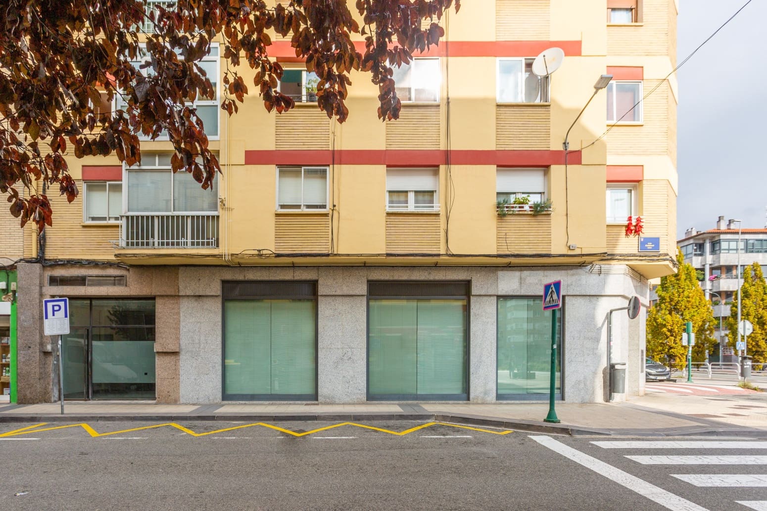 Commercial for sale in Berriozar - € 70,000 (Ref: 9403036)