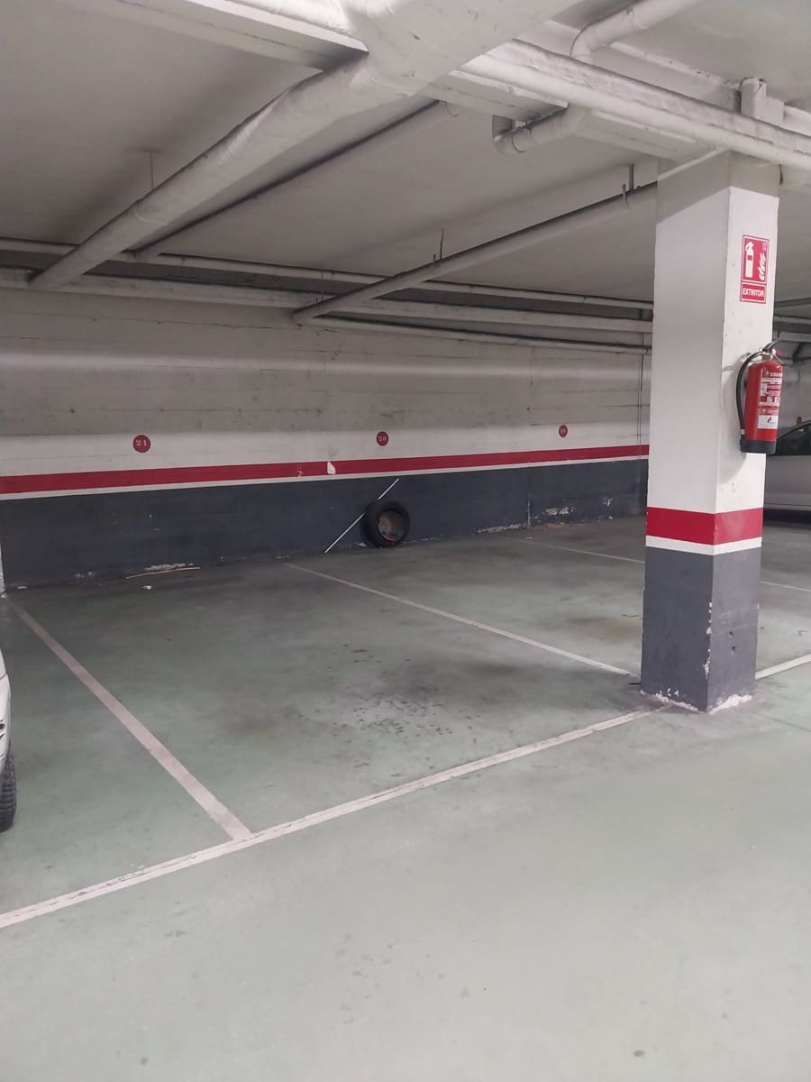 Garage in vendita in Pamplona - 11.000 € (Rif: 9406343)