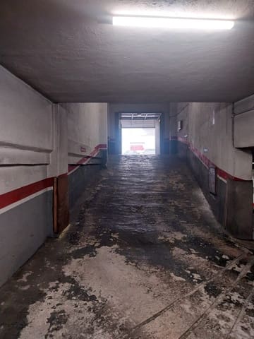 Garage for sale in Pamplona / Iruña - € 11,000 (Ref: 9406343)