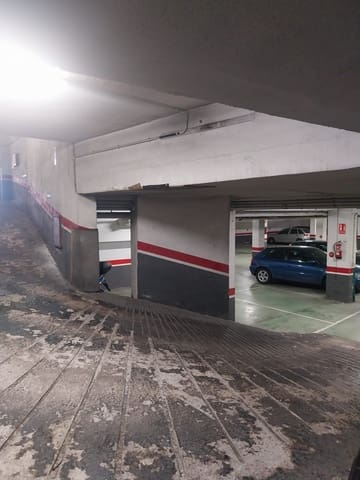 Garage for sale in Pamplona / Iruña - € 11,000 (Ref: 9406343)
