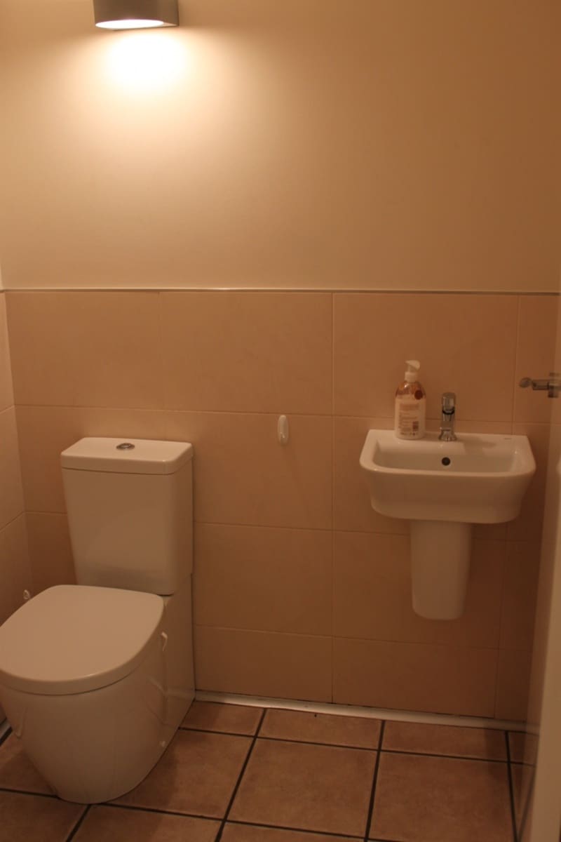 Erhverv til leje i Pamplona / Iruna - € 800 (Ref: 9422078)