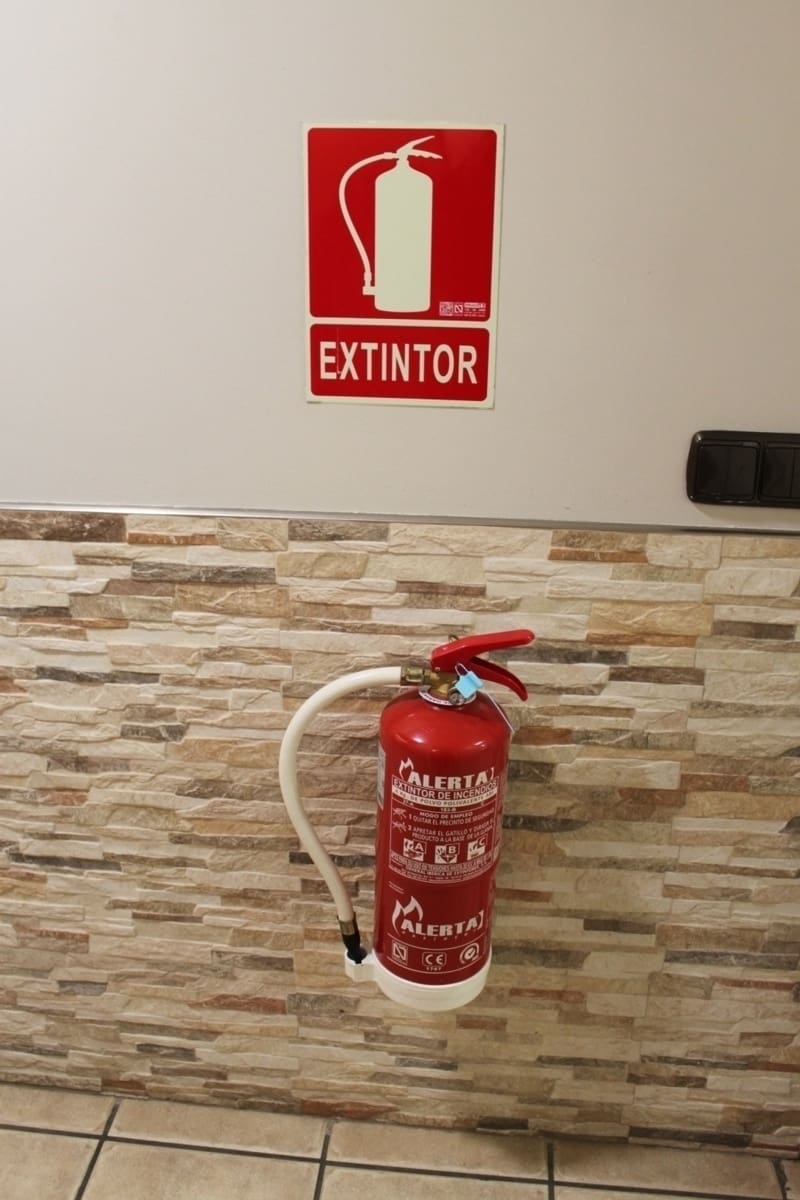 Erhverv til leje i Pamplona / Iruna - € 800 (Ref: 9422078)