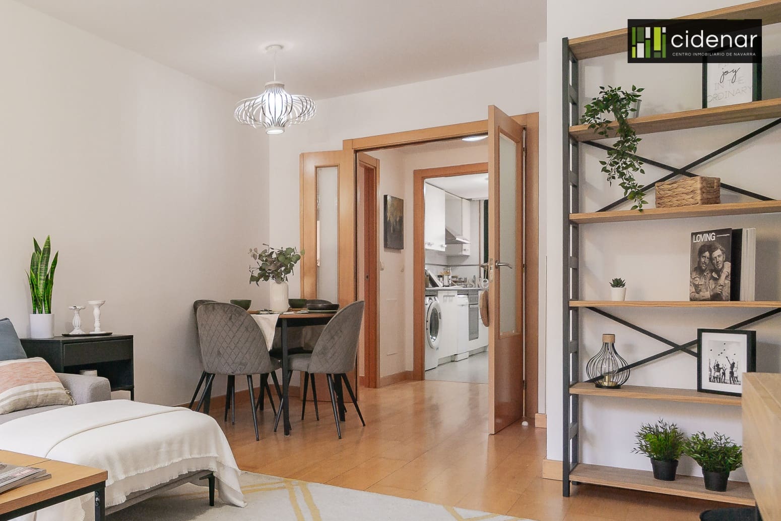 2 soverom Leilighet til salgs i Pamplona med svømmebasseng garasje - € 259 000 (Ref: 9422080)