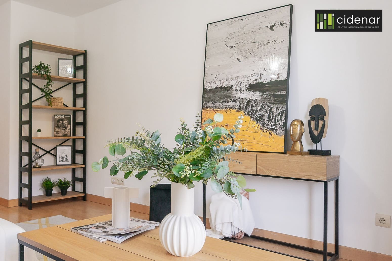 2 soverom Leilighet til salgs i Pamplona med svømmebasseng garasje - € 259 000 (Ref: 9422080)