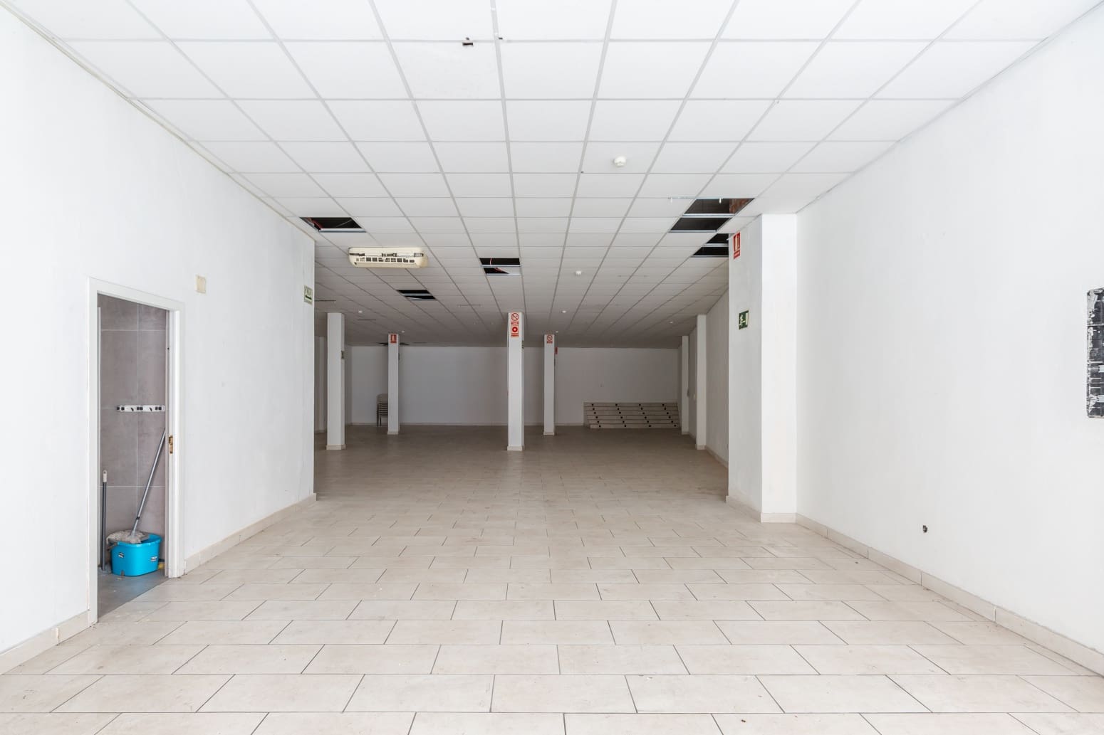 Gewerbe zu vermieten in Pamplona / Iruna - 1.500 € (Ref: 9426965)