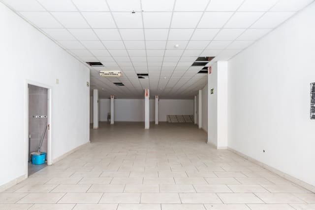 Gewerbe zu vermieten in Pamplona / Iruña - 1.500 € (Ref: 9426965)