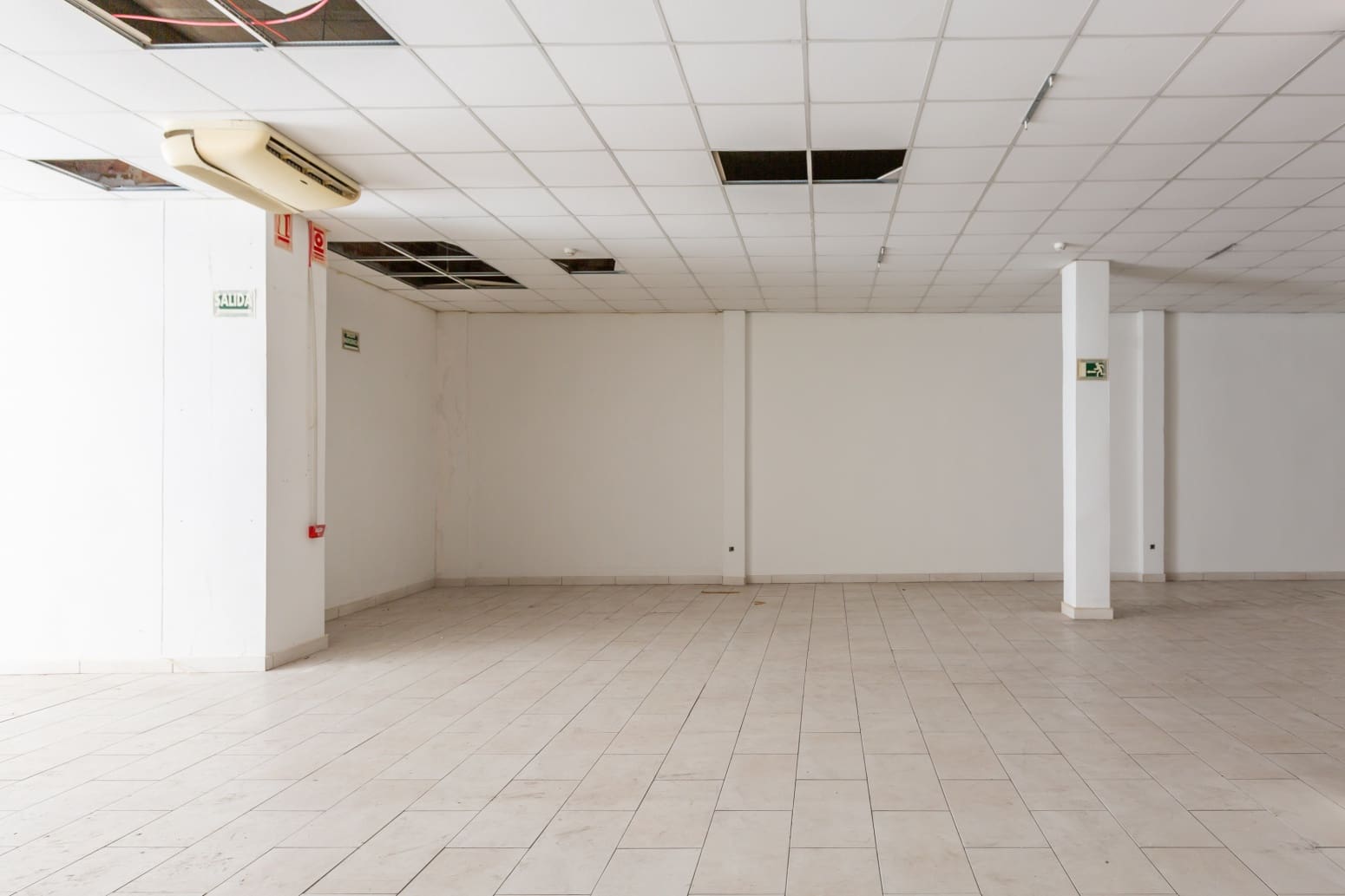 Gewerbe zu vermieten in Pamplona / Iruna - 1.500 € (Ref: 9426965)